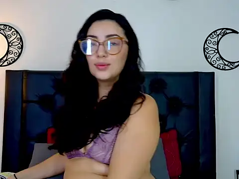 Snapshot of EvoletFMK chatting on 5, 10, 2025 EvoletFMK online show from 5, 10, 2025