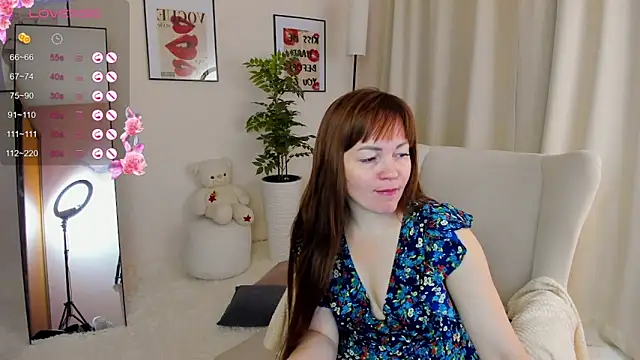 VanessaSmuth online show from 5, 11, 2025