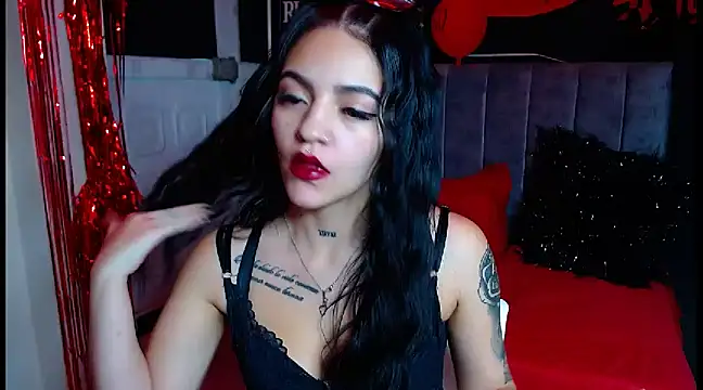 Violettasquirt online show from 19, 3, 2025