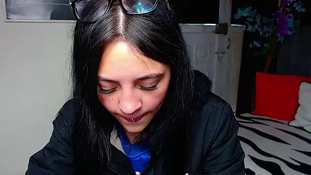 Violettasquirt online show from 20, 2, 2026