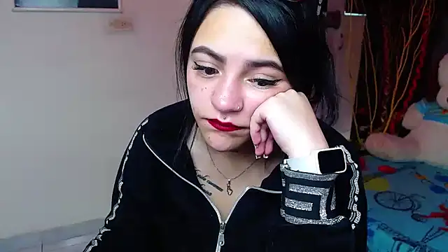 Violettasquirt online show from 22, 12, 2025