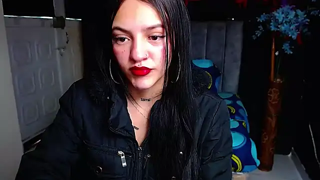 Violettasquirt online show from 9, 3, 2026