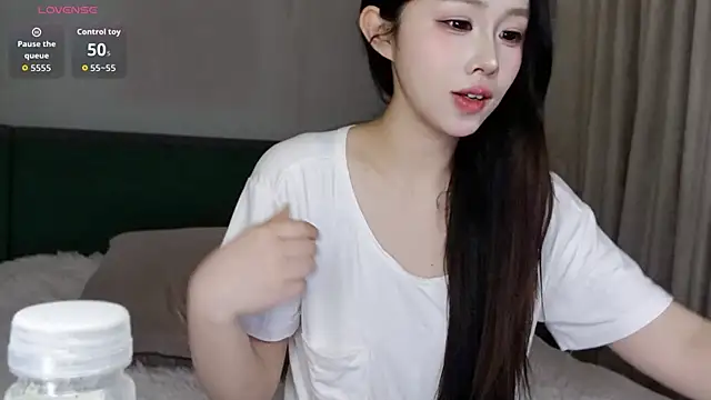 Hazel-11 online show from 12, 5, 2026