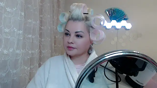 JewellKiss7 online show from 11, 11, 2025