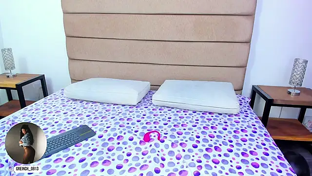 sally rosses online show from 18, 11, 2025