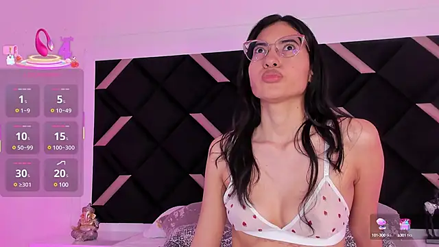 Cameron cutee online show from 4, 3, 2025