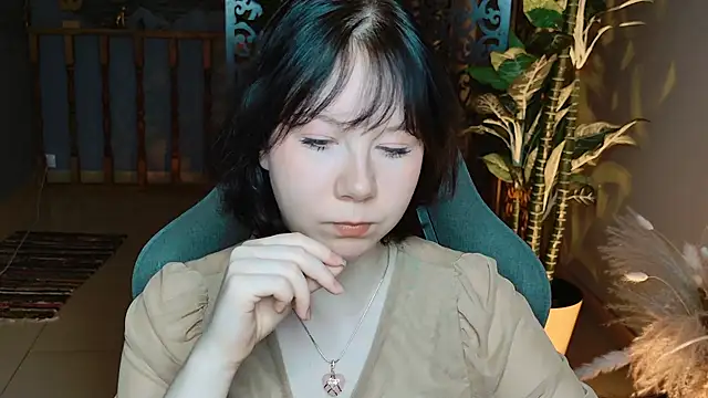 Snapshot of NancyMartinez chatting on 19, 11, 2025 NancyMartinez online show from 19, 11, 2025