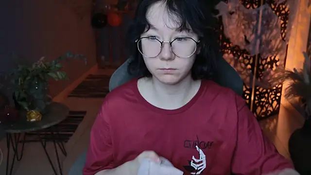 Snapshot of NancyMartinez chatting on 22, 10, 2025 NancyMartinez online show from 22, 10, 2025