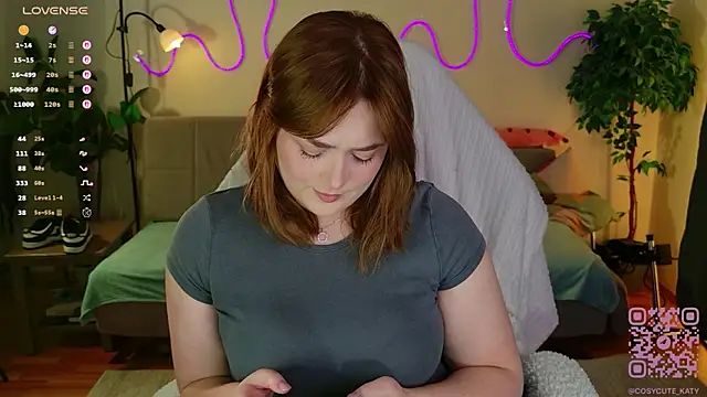 cosycute  online show from 20, 4, 2026