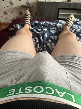 red red00 online show from 12, 1, 2026