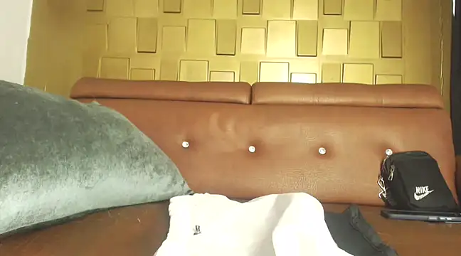 latinboydig online show from 26, 2, 2025