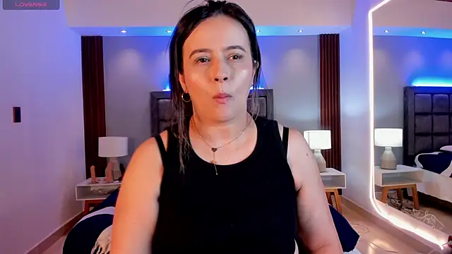 Susann Ross online show from 14, 9, 2025