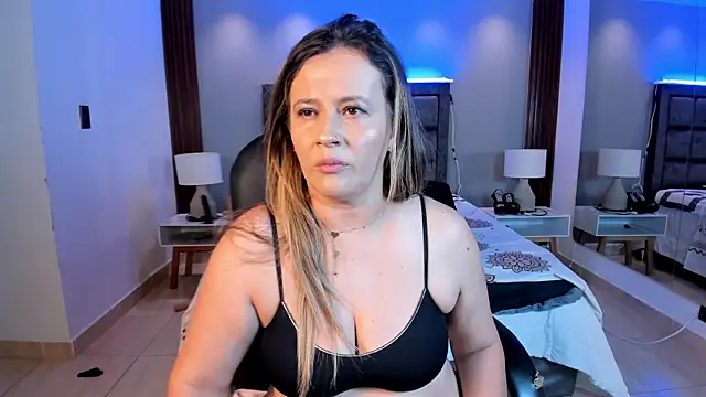 Susann Ross online show from 4, 6, 2026