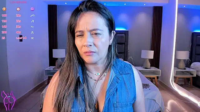 Susann Ross online show from 7, 11, 2025