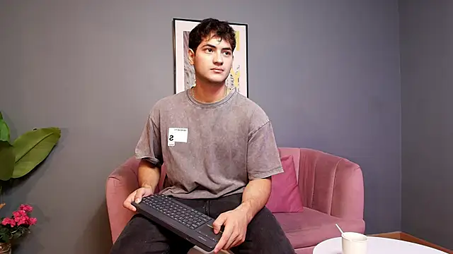 Snapshot of Mark_Evans1_ chatting on 6, 11, 2025 Mark Evans1 online show from 6, 11, 2025