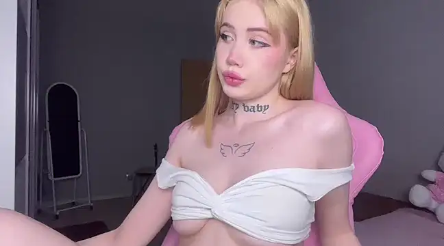 hanna cry baby online show from 3, 3, 2025