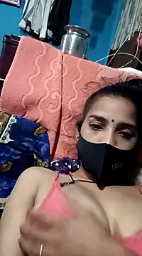 Snapshot of Poojashrma33 chatting on 13, 2, 2025 Poojashrma33 online show from 13, 2, 2025
