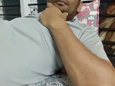 NiceBoy9099 online show from 28, 2, 2025