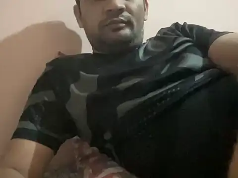 Snapshot of NiceBoy9099 chatting on 18, 2, 2026 NiceBoy9099 online show from 18, 2, 2026