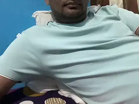 Snapshot of NiceBoy9099 chatting on 28, 2, 2026 NiceBoy9099 online show from 28, 2, 2026