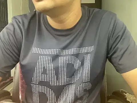 NiceBoy9099 online show from 7, 10, 2025