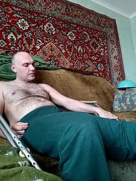 Pineapple04 online show from 6, 3, 2026