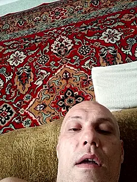 Pineapple04 online show from 5, 11, 2025