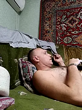 Pineapple04 online show from 24, 9, 2025