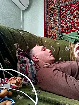 Pineapple04 online show from 9, 2, 2026