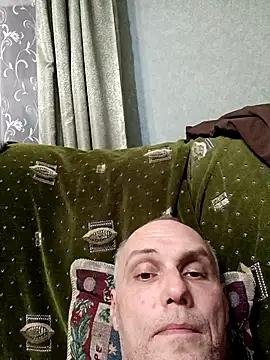 Pineapple04 online show from 5, 1, 2026