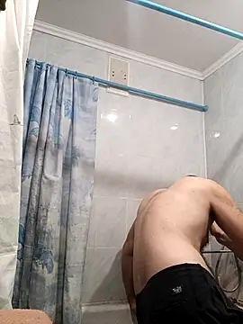 Pineapple04 online show from 23, 9, 2025