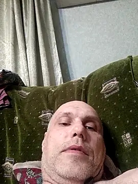 Pineapple04 online show from 11, 3, 2026