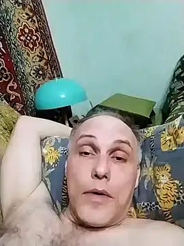 Pineapple04 online show from 11, 3, 2025
