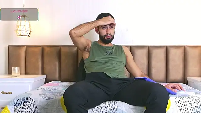 Ethan  Walker online show from 27, 10, 2025