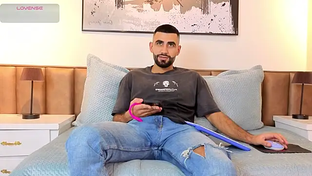 Ethan  Walker online show from 10, 2, 2026