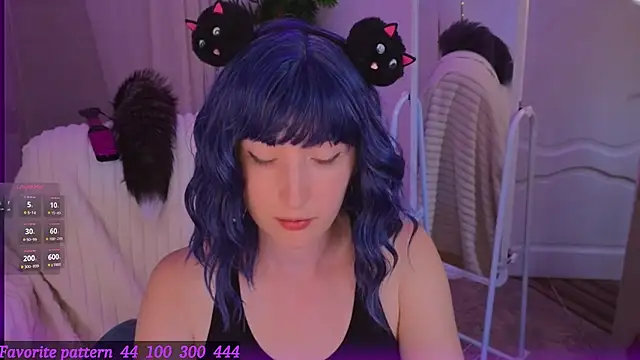 Toxic Ellies online show from 12, 6, 2026