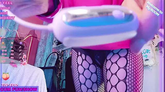 Toxic Ellies online show from 23, 1, 2025