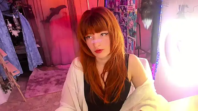 Toxic Ellies online show from 28, 2, 2025