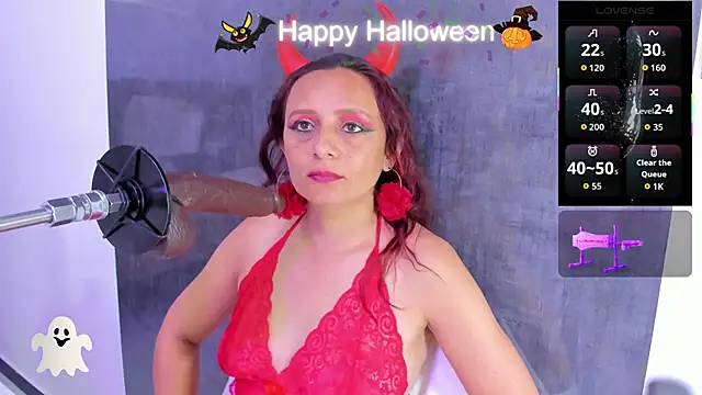 Issys milf online show from 31, 10, 2025