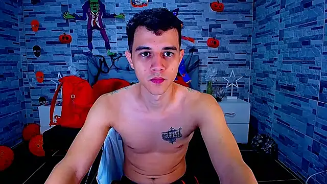 ADAM HOT online show from 22, 10, 2025