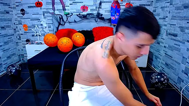 ADAM HOT online show from 13, 10, 2025