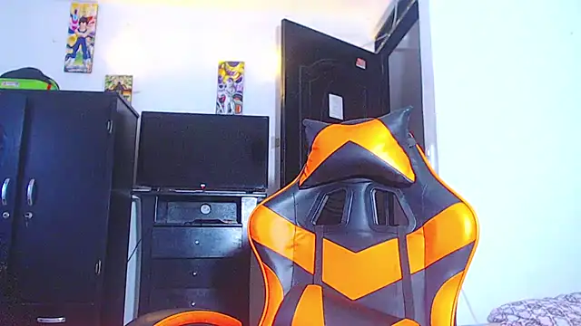 ADAM HOT online show from 3, 4, 2026