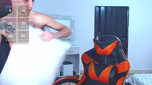 ADAM HOT online show from 23, 7, 2026