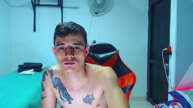 Snapshot of ADAM_HOT chatting on 29, 5, 2026 ADAM HOT online show from 29, 5, 2026