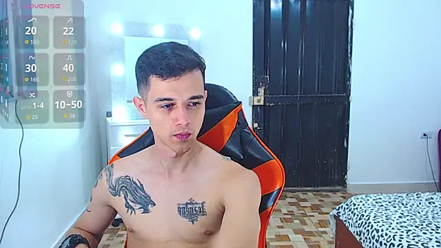 ADAM HOT online show from 15, 7, 2026