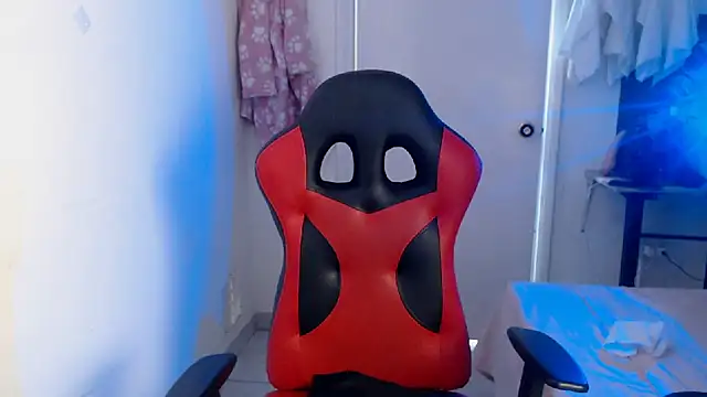 Maximesex online show from 28, 10, 2025