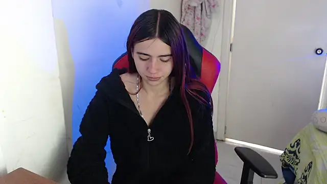 Snapshot of Maximesex chatting on 27, 6, 2026 Maximesex online show from 27, 6, 2026