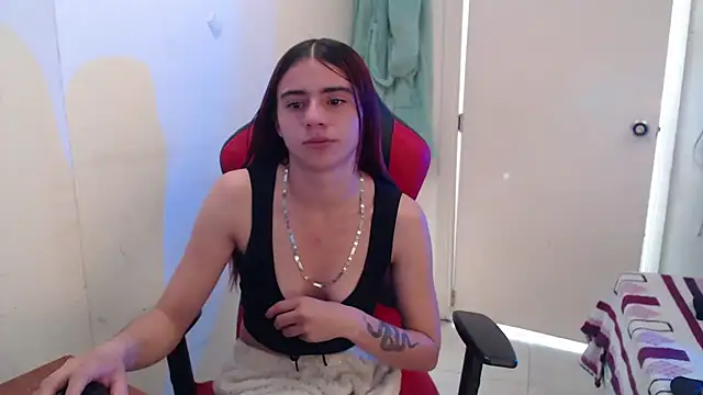 Snapshot of Maximesex chatting on 10, 6, 2026 Maximesex online show from 10, 6, 2026