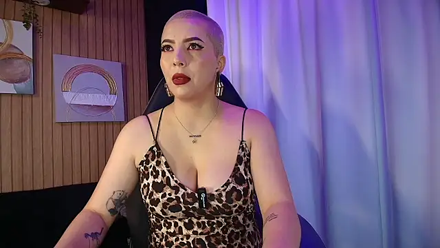 Camila Chainn online show from 17, 1, 2026