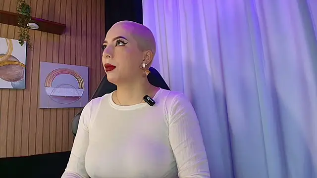 Camila Chainn online show from 14, 1, 2026